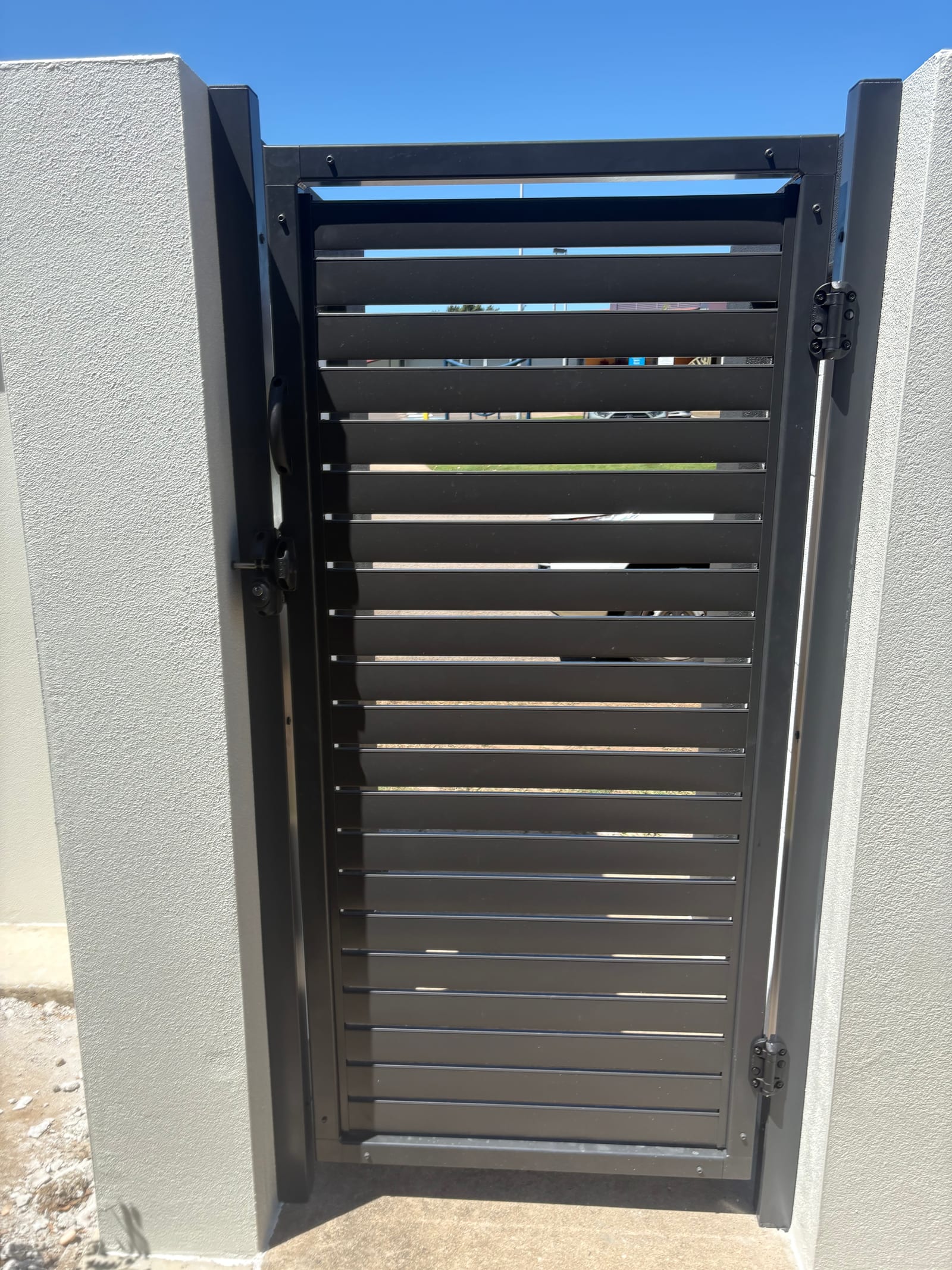 Aluminium slat pedestrian gate, Townsville