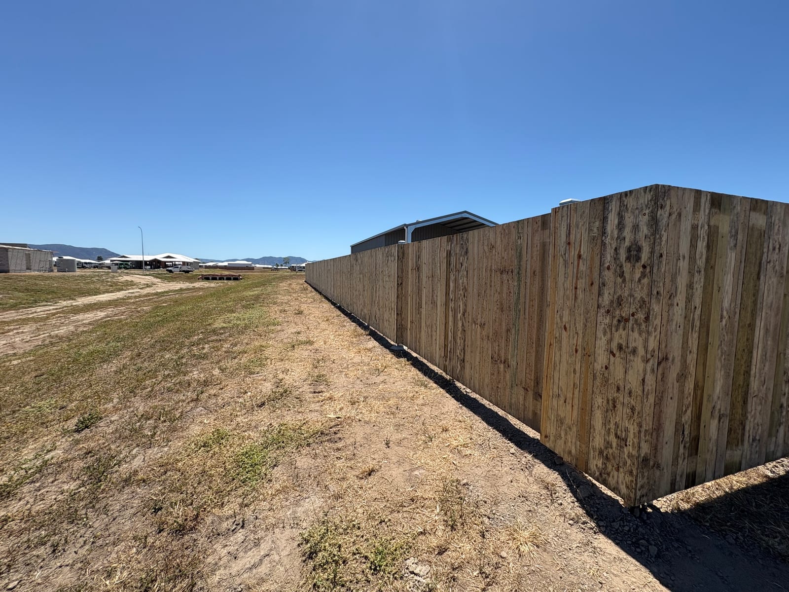 Timber fence on a new build in Townsville