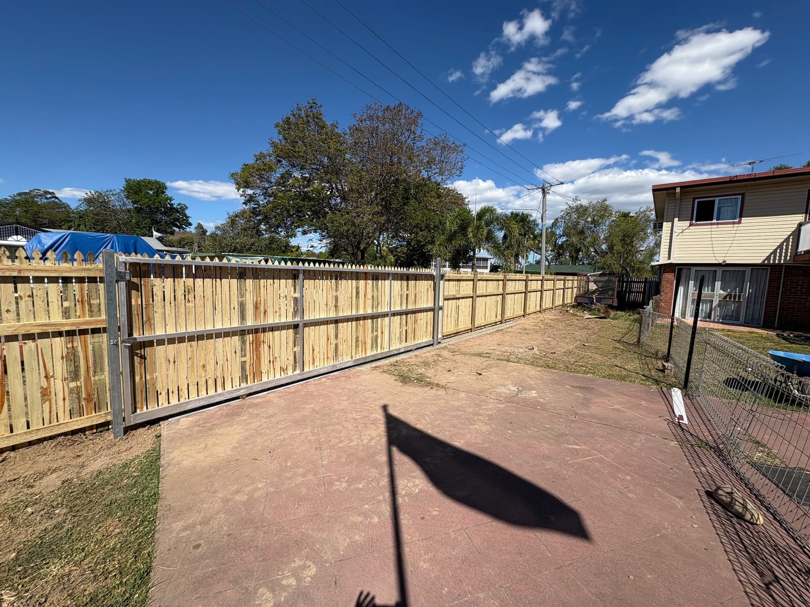 Timber driveway gate in Townsville