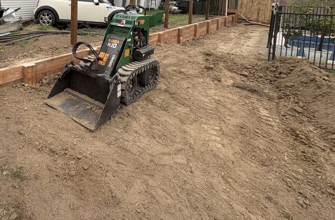 Kanga Kid Tracked Mini Loader for hire in Townsville